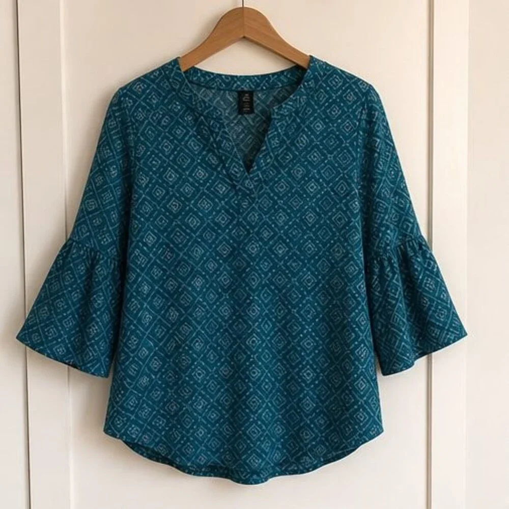 Cream Puff Sleeve Top